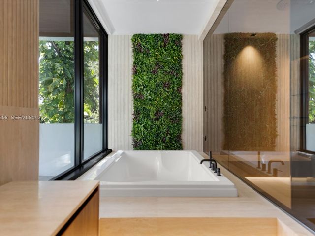 Продажа дома по адресу 3210 Coacoochee St - фото 7449414