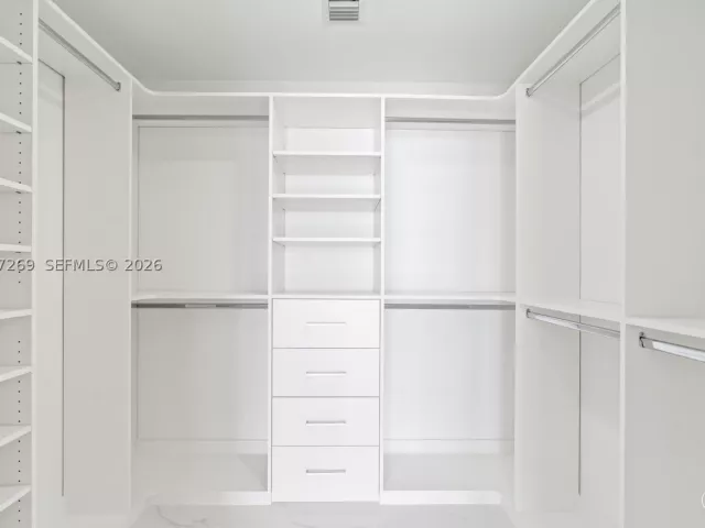 Продажа квартиры #1806 - фото 7813824