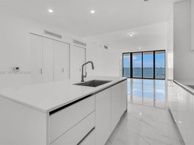 Продажа квартиры #1806 - фото 7444587