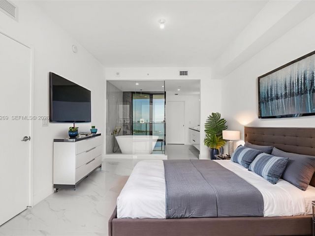 Продажа квартиры #1806 - фото 7444593