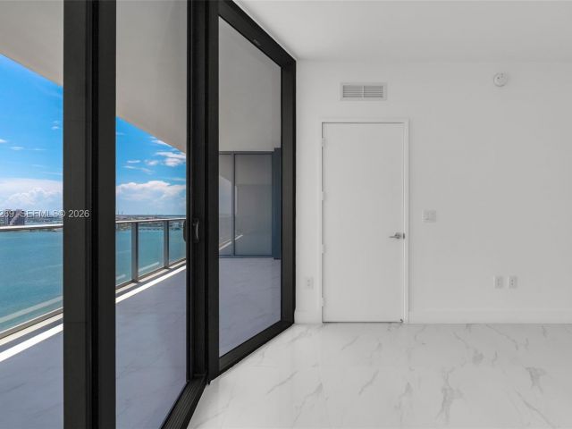 Продажа квартиры #1806 - фото 7444595