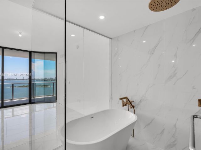 Продажа квартиры #1806 - фото 7444596