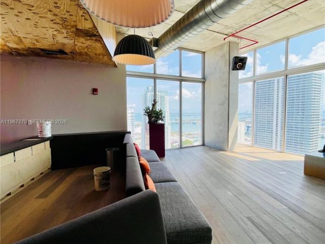 Квартира в аренду номер - фото 7441002