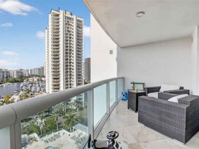 Продажа квартиры #1012 - фото 7505372