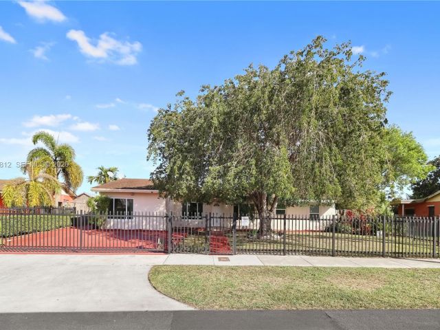 Продажа дома по адресу 15264 SW 102nd Ct - фото 7521404