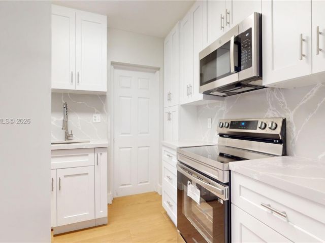 Продажа дома по адресу 15264 SW 102nd Ct - фото 7521410