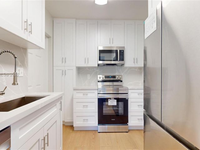 Продажа дома по адресу 15264 SW 102nd Ct - фото 7521412