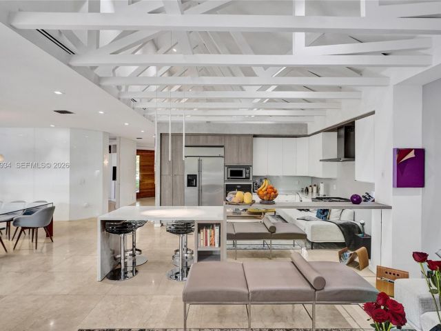 Продажа дома по адресу 1662 Diplomat Dr - фото 7444878