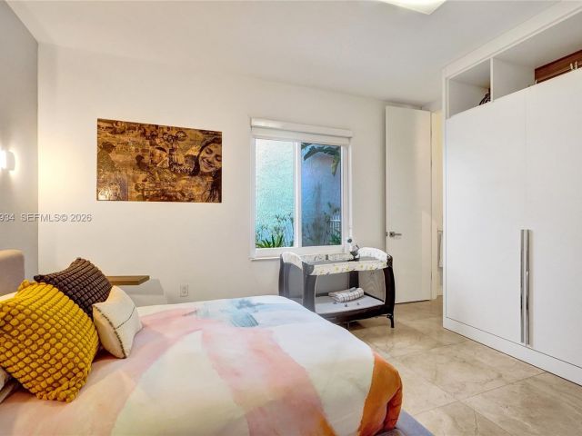 Продажа дома по адресу 1662 Diplomat Dr - фото 7444884