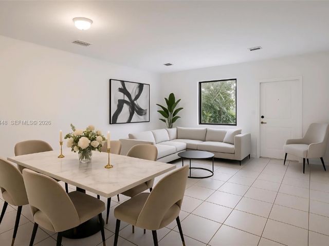 Продажа дома по адресу 20366 NW 4th Path - фото 7443327