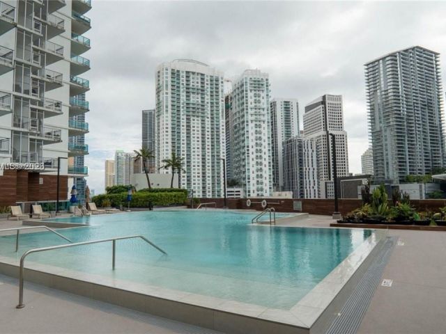 Продажа квартиры #2714 - фото 7489351