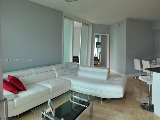 Продажа квартиры #2714 - фото 7489358