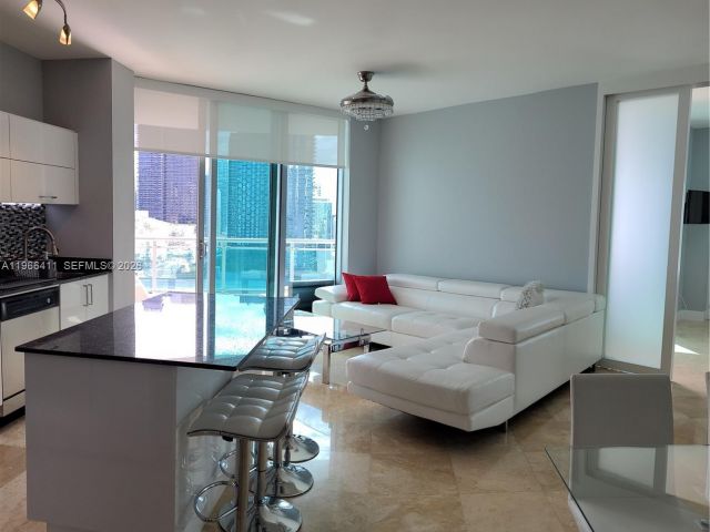 Продажа квартиры #2714 - фото 7489361