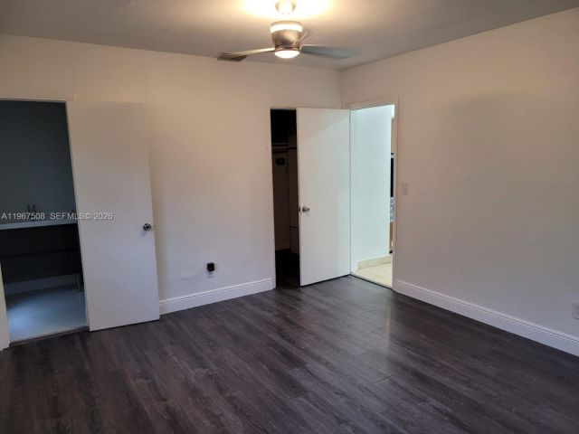 Дом в аренду по адресу 2040 NE 197th Ter - фото 7443423