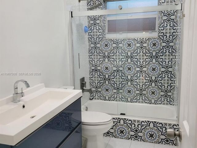 Дом в аренду по адресу 2040 NE 197th Ter - фото 7443427