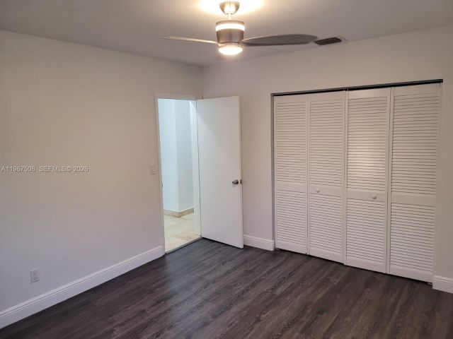 Дом в аренду по адресу 2040 NE 197th Ter - фото 7443428