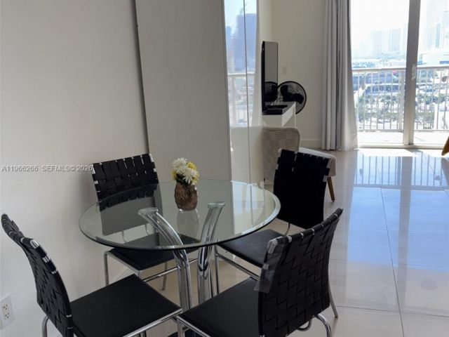 Квартира в аренду номер2208 - фото 7444757