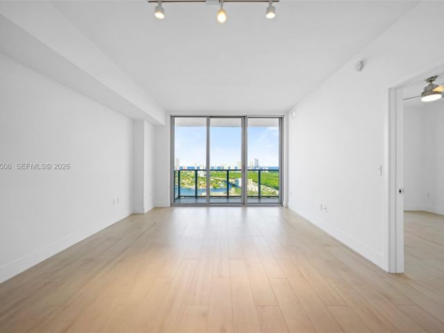 Квартира в аренду номер3020 - фото 7443644