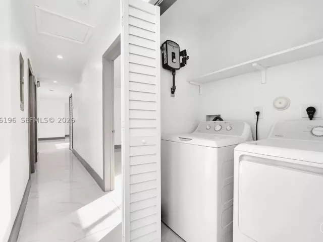Продажа дома по адресу 2221 Charleston St - фото 9367017