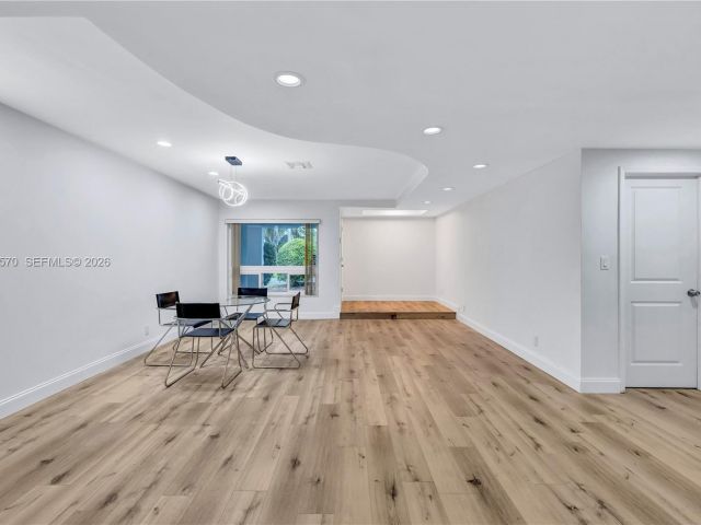 Продажа дома по адресу 3211 Calle Largo Dr - фото 7445764