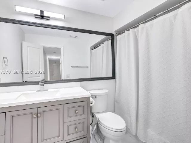 Продажа дома по адресу 3211 Calle Largo Dr - фото 9025056