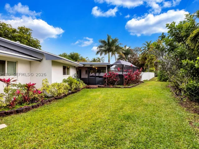 Продажа дома по адресу 3211 Calle Largo Dr - фото 9025058