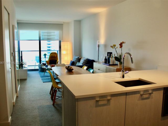 Продажа квартиры #2705 - фото 7447869