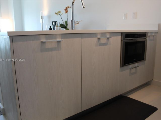 Продажа квартиры #2705 - фото 7447874