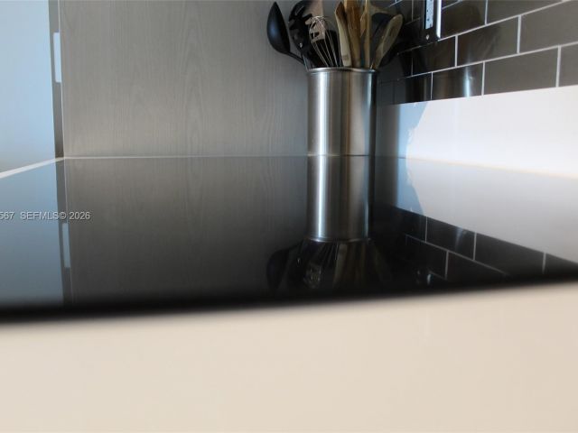 Продажа квартиры #2705 - фото 7447875