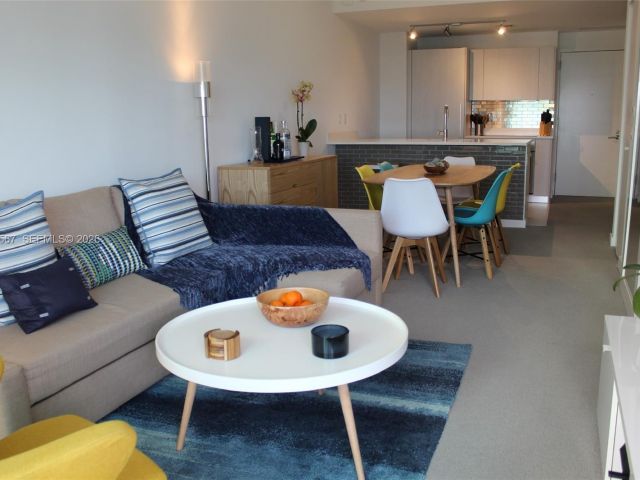 Продажа квартиры #2705 - фото 7447877