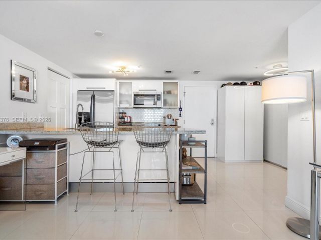 Квартира в аренду номер3407 - фото 7446850