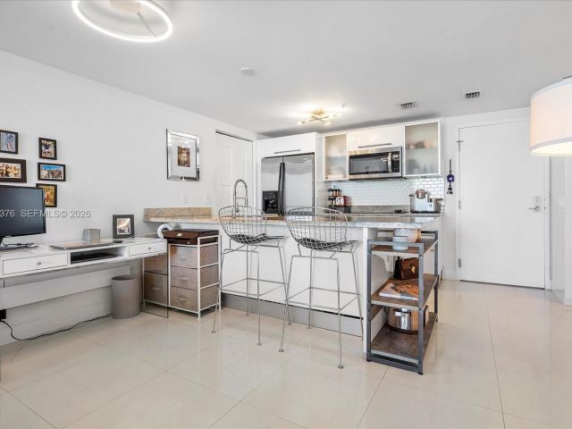 Квартира в аренду номер3407 - фото 7446852