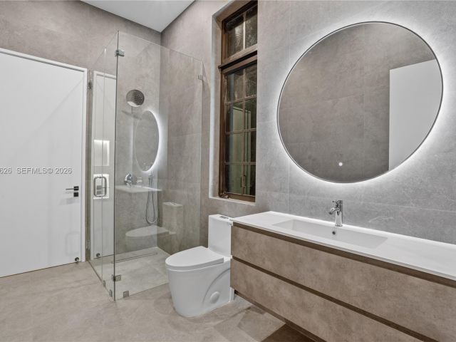 Продажа дома по адресу 1514 Consolata Ave - фото 7471302