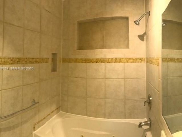 Продажа дома по адресу 320 NW 132nd St - фото 7475023