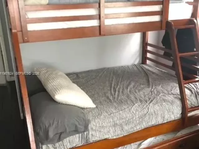 Продажа дома по адресу 320 NW 132nd St - фото 7475028