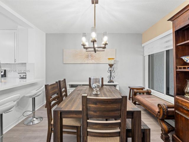 Дом в аренду по адресу 9439 SW 123rd Ave Ct 9439 - фото 7445617