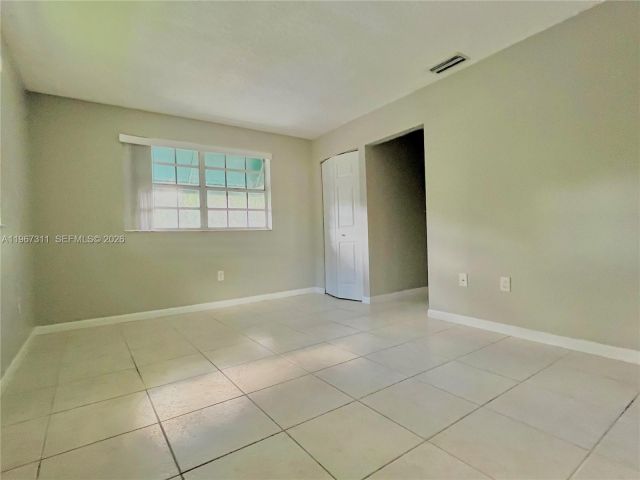 Дом в аренду по адресу 5150 Lake Loop Rd - фото 7451055