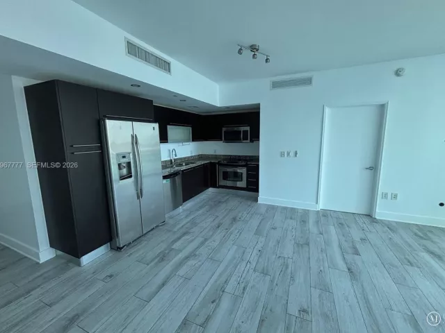 Квартира в аренду номер2007 - фото 7461370