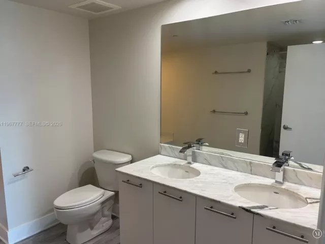 Квартира в аренду номер2007 - фото 7461372