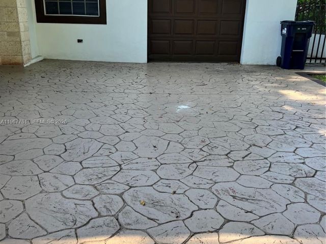 Продажа дома по адресу 6284 SW 26th St - фото 7493746