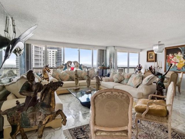 Продажа квартиры #A-3451 - фото 7448089