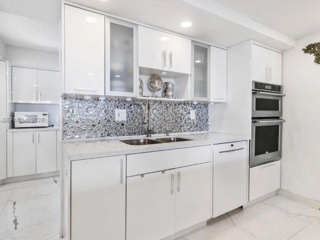 Продажа квартиры #A-3451 - фото 7448101