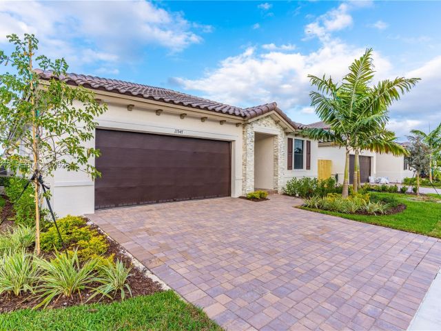 Дом в аренду по адресу 11947 SW 241st Ter 0 - фото 7493001