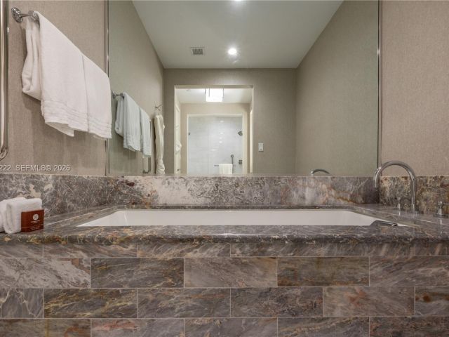 Продажа квартиры #H1715 - фото 7498019