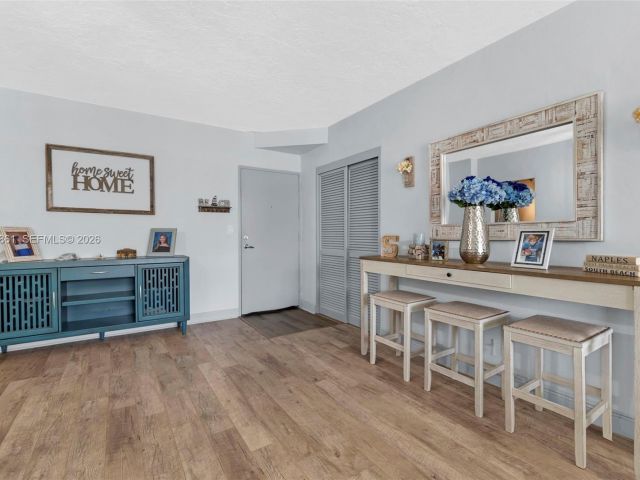 Продажа квартиры #1122 - фото 7466599