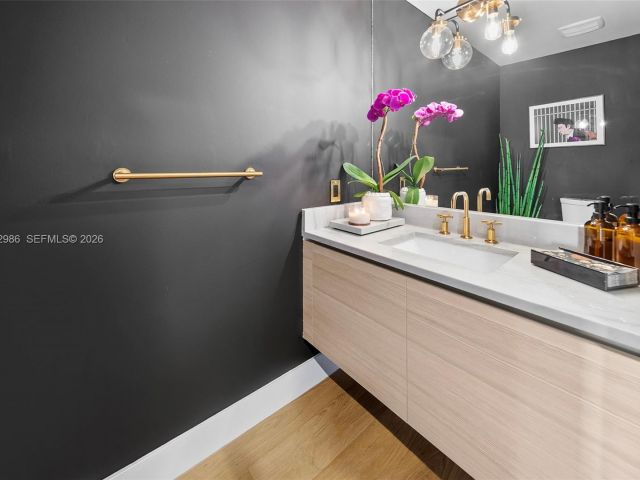 Продажа дома по адресу 95 N Shore Dr - фото 7468332