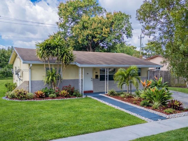 Продажа дома по адресу 3430 N 65th Ave - фото 7535046