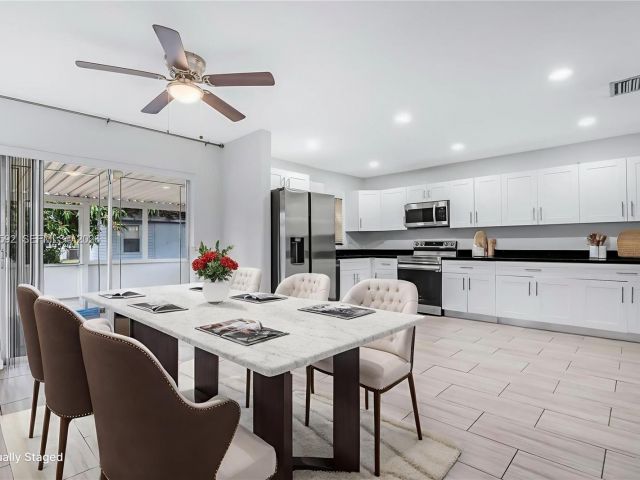 Продажа дома по адресу 3430 N 65th Ave - фото 7535047