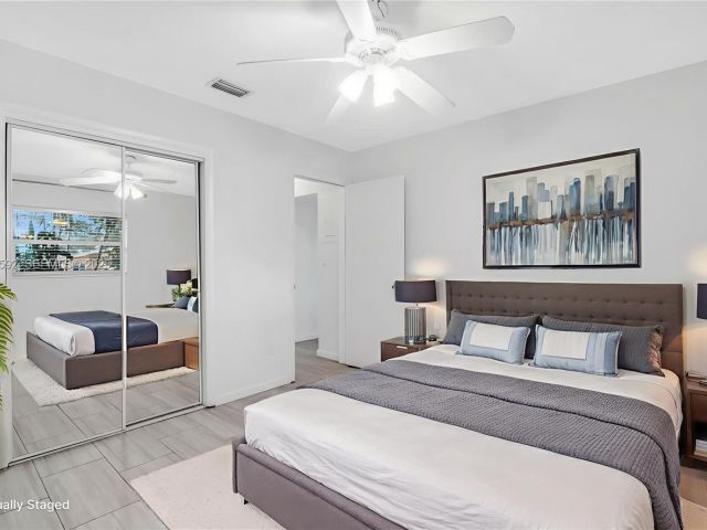 Продажа дома по адресу 3430 N 65th Ave - фото 7535061