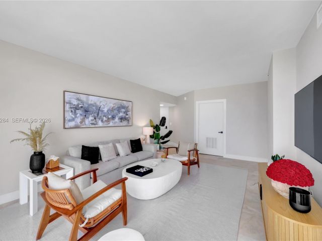 Продажа квартиры # - фото 7448620